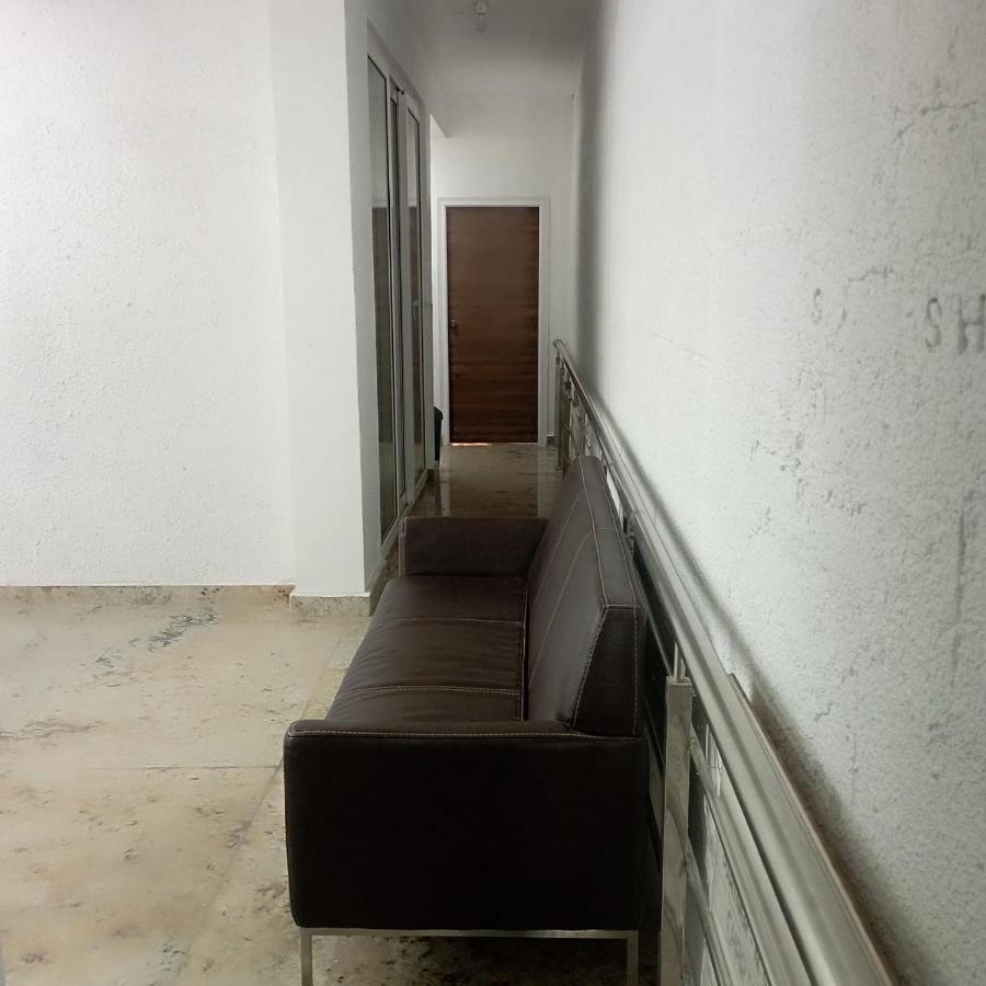 Rvr Abode -Private Rooms Бангалор Екстериор снимка